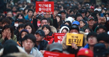 Prezydent Korei Południowej zamieszana w skandal korupcyjny? Na ulicach protesty