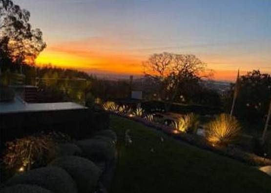 Widok na ogród Jennifer Aniston, Instagram