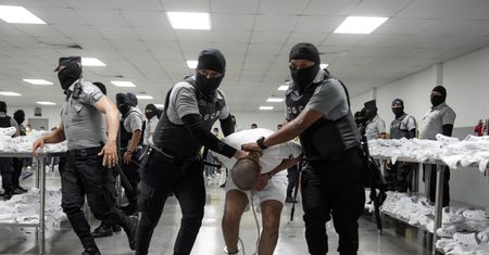 Deportacja lidera MS-13. Jeden z "Dwunastu Apostołów Diabła"