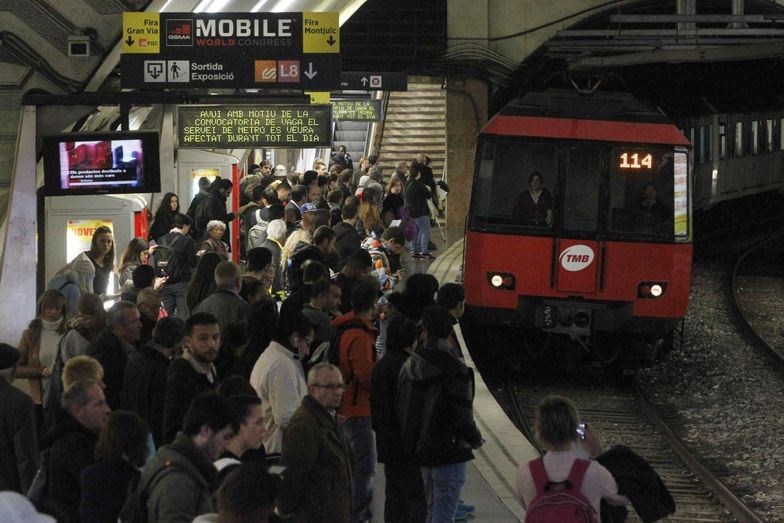 Strajk kolejarzy w Katalonii. Jeździ co drugi pociąg dalekobieżny