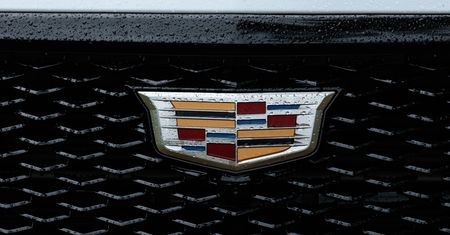General Motors doda ponad 200 aplikacji do samochodów