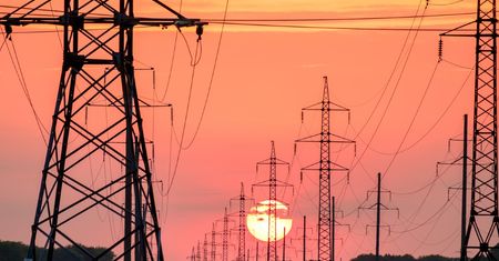 Drastyczne podwyżki cen prądu. Pora schować komputer do szafy albo kupić energooszczędny