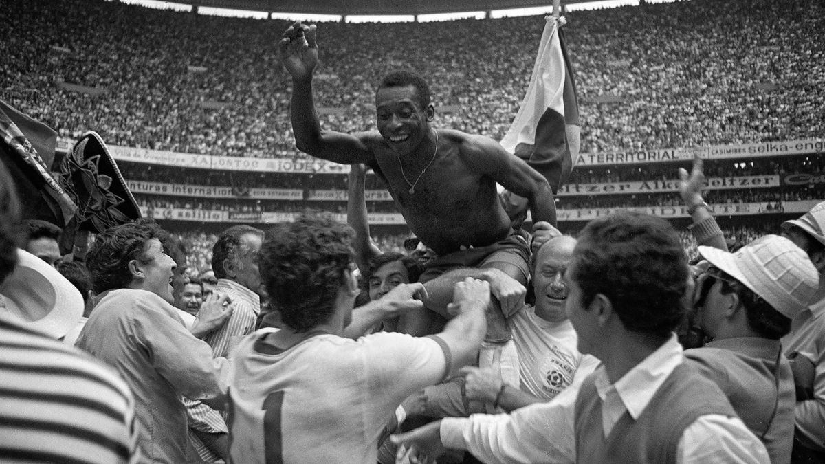 Getty Images / Alessandro Sabattini / Na zdjęciu: Pele