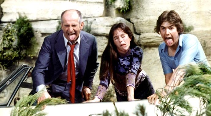 Zawieszeni na drzewie