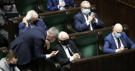 PiS powiększy klub? Trwają rozmowy z posłami opozycji
