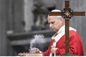 Nagłe oświadczenie głowy Kościoła. Papież Leon XIV ma guza