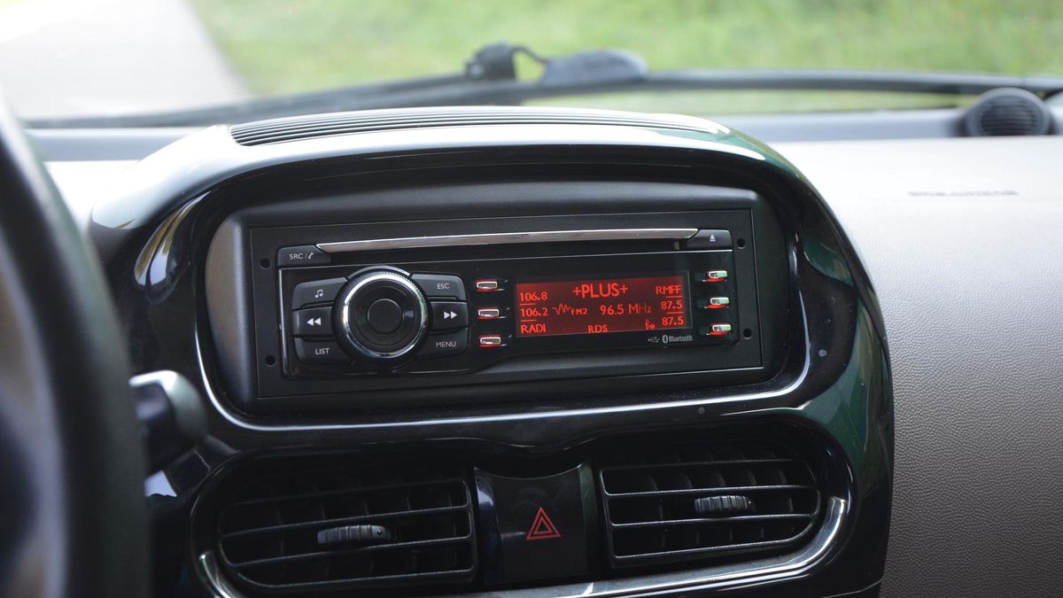 Radioodtwarzacz samochodowy