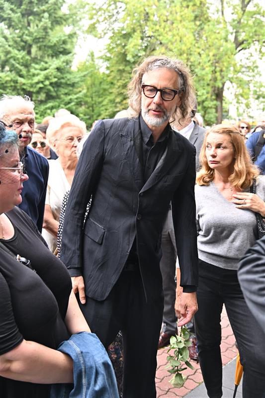 Szymon Majewski na pogrzebie Joanny Kołaczkowskiej