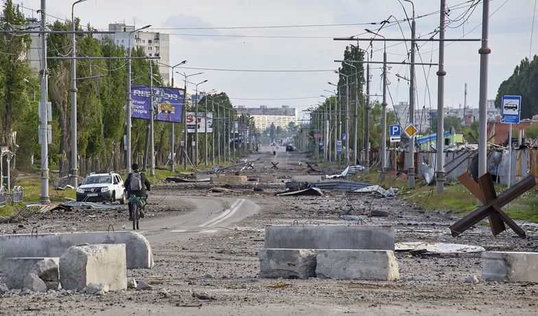 Rosjanie chcą przekupić mieszkańców Mariupola. Odszkodowanie za fałszywe zeznania