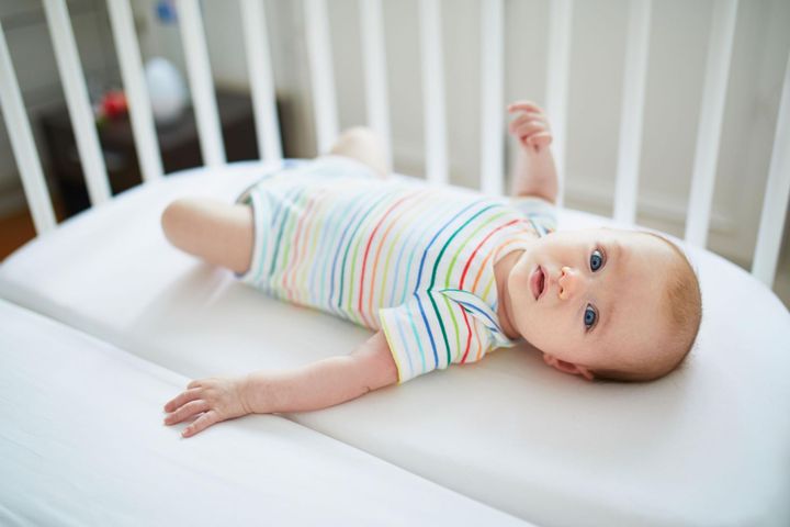 Perły Epsteina występują u noworodków i niemowląt.