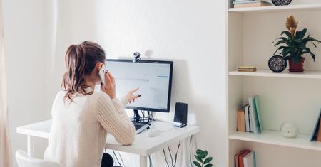 Praca zdalna pod lupą PIP. Co trzecia firma łamie przepisy