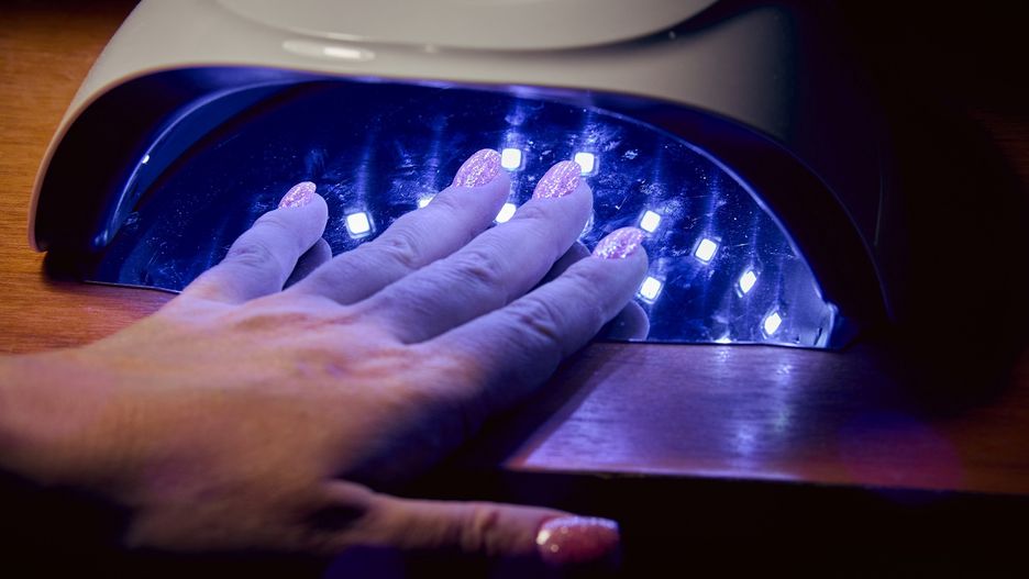 Nowy trend w manicure - zdjęcie ilustracyjne