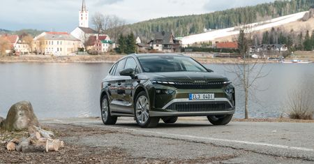 Pierwsza jazda: Škoda Enyaq po liftingu - tak wygląda nowa twarz marki