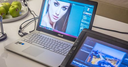 Adobe Lightroom czy Photoshop - który program powinienem wybrać? [wideoporadnik]