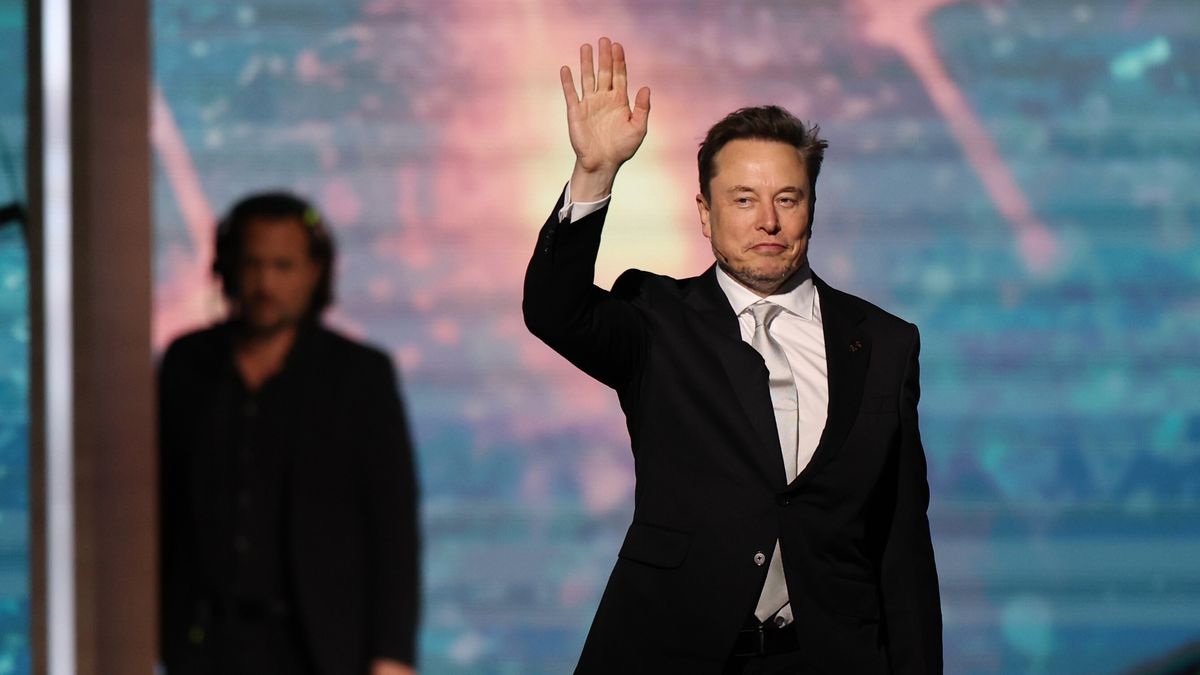 (FILE) - SpaceX and xAI CEO Elon Musk attends a panel at the Saudi-US Investment Forum in Riyadh, Saudi Arabia, 13 May 2025 (re-issued 05 July 2025). Elon Musk on 05 July 2025 in a post on social media platform X (formerly Twitter) said he formed the America Party following the results of a poll he held a day before. EPA/ALI HAIDER Dostawca: PAP/EPA.