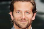 Bradley Cooper walczy o żonę zamiast Marka Wahlberga