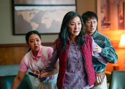 TVN Fabuła Wszystko wszędzie naraz