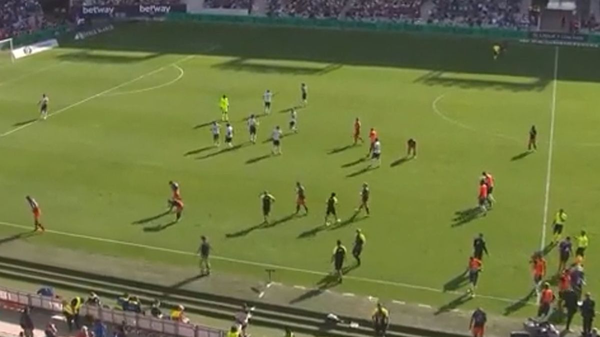 Zdjęcie okładkowe artykułu: Twitter / Football on BT Sport / Mecz Toulouse - Montpellier musiał zostać przerwany