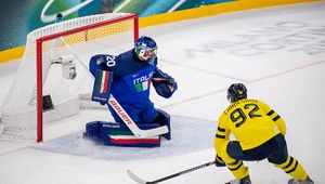 Gospodarze igrzysk powalczyli z hokejową potęgą