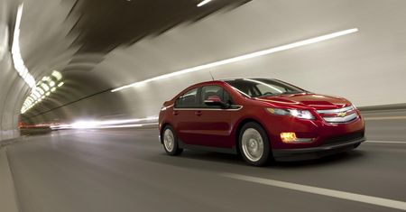 Chevrolet Volt w ogniu, Corvette na zastępstwo