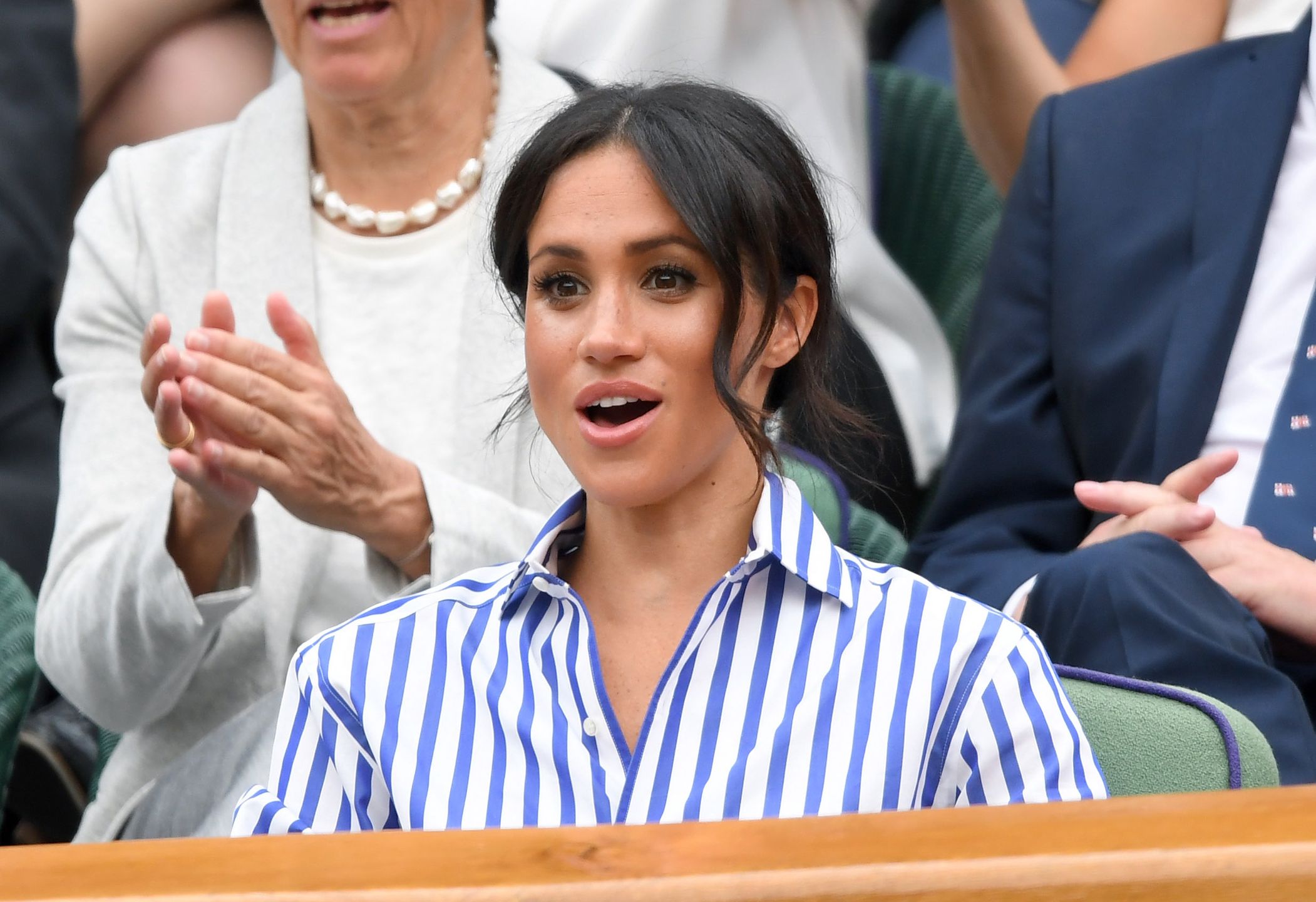 Meghan Markle spotkała się z rodzinami weteranów w koszuli Ralpha Laurena