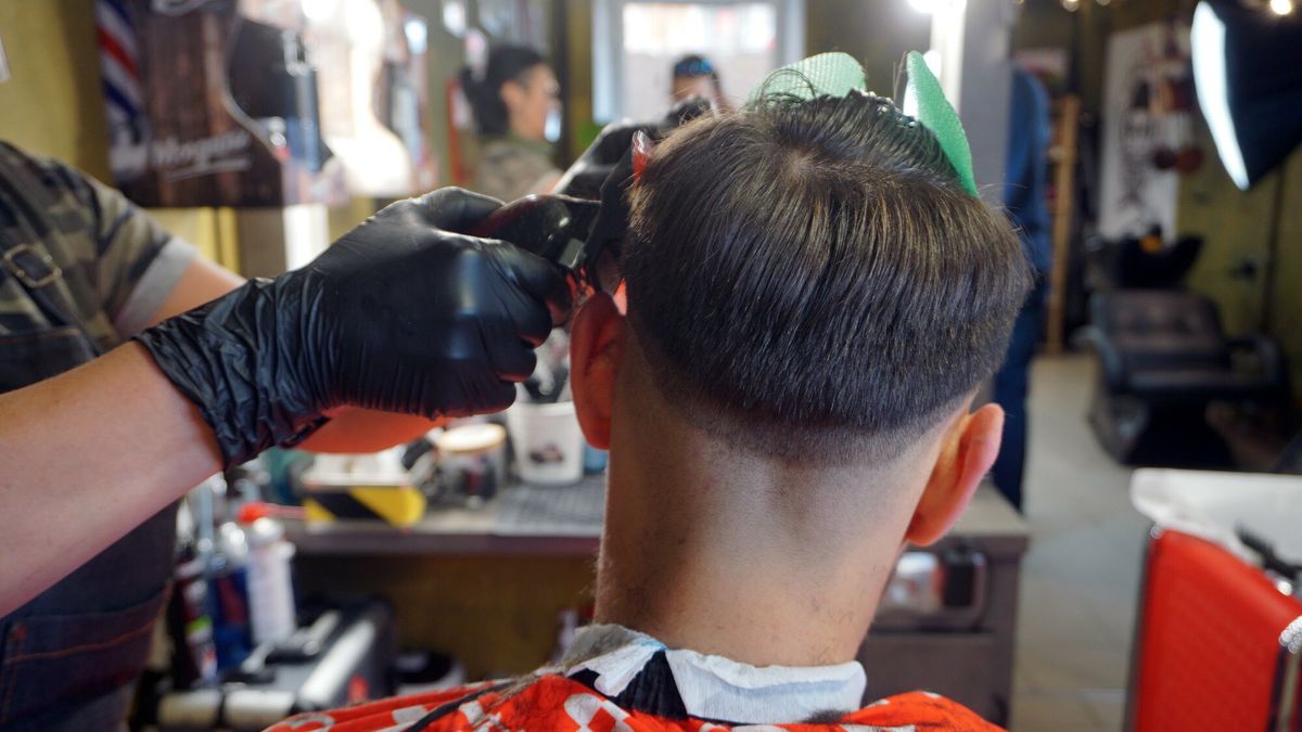 Ceny usług w salonach fryzjerskich są aktualizowane zazwyczaj co pół roku lub co kwartał