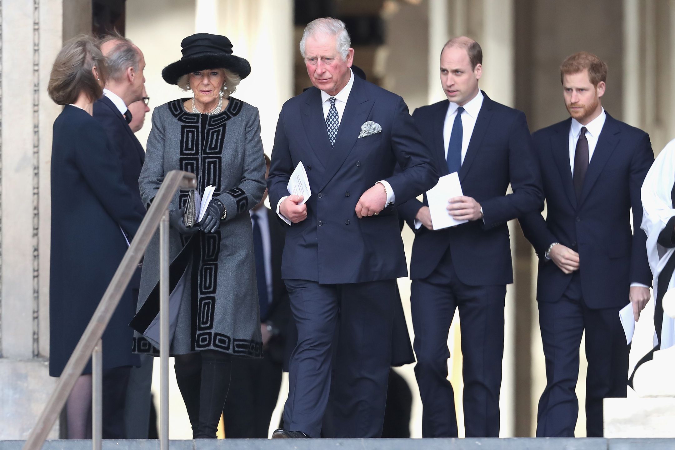 Harry chce się pogodzić z royalsami. Meghan nie uczestniczy w "dyplomatycznych podchodach"