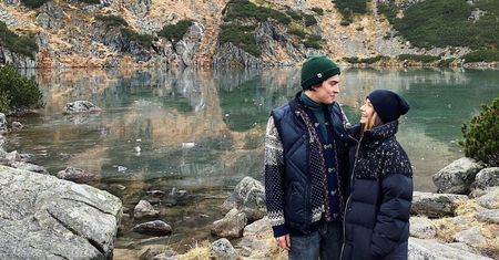 Julia Wieniawa i Nikodem Rozbicki. Wpatrzeni w siebie jak w obrazek