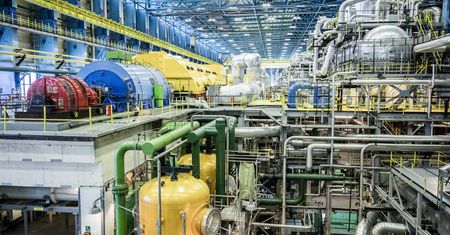 Awaria w elektrowni jądrowej na Węgrzech. Zmniejszają produkcję energii
