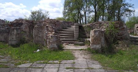 Ruiny zamku w Kostrzynie nad Odrą. Jesienią kontynuacja prac archeologicznych