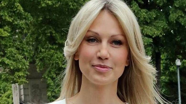 Magdalena Ogórek w kreacji La Manii
Fot. ons