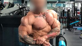 "Truvor" z zakazem wjazdu do Polski. Rosyjski kulturysta jest powiązany ze środowiskiem neonazistowskim