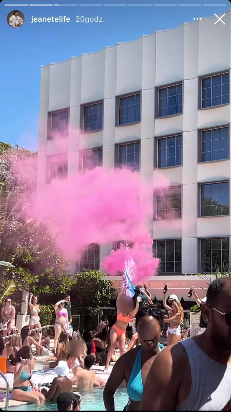 Andziaks szaleje w Miami z koleżankami. Świętowała wieczór popanieński