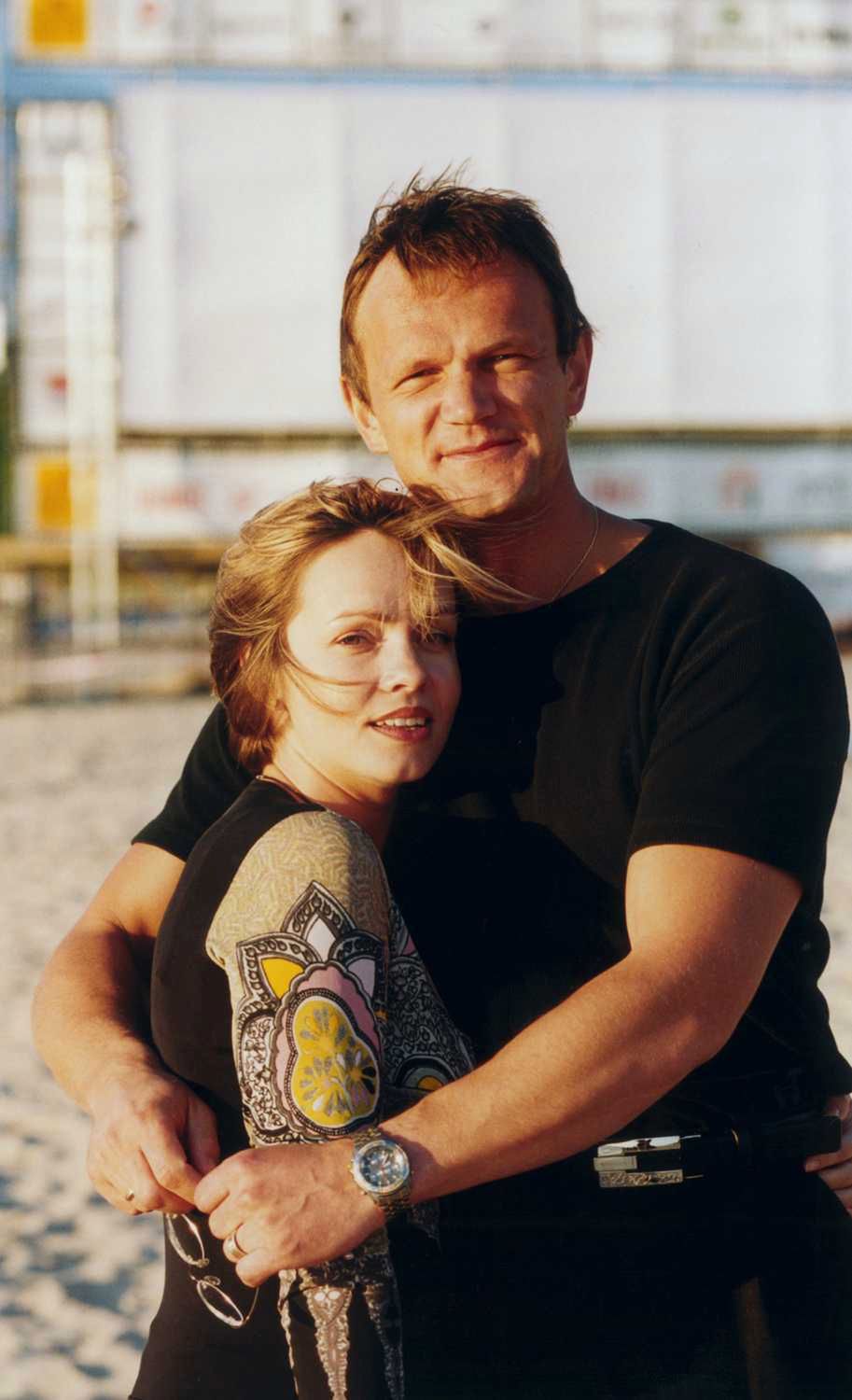 Weronika Marczuk i Cezary Pazura, 2001 rok