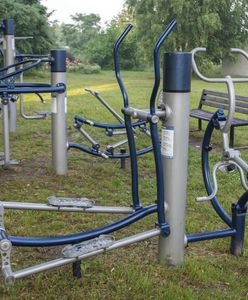 W łódzkim parku urządzenie do zabawy miażdży dzieciom palce