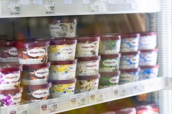 Marka lodów znana także w Polsce na sprzedaż? Chińczycy przejmą biznes