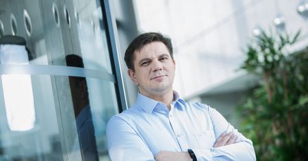 Rekordowy kwartał Intela. Dzięki smartfonom i tabletom