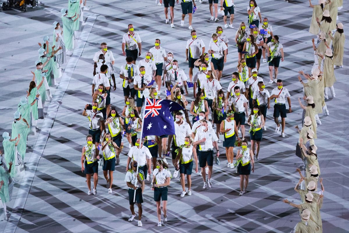 Australijscy olimpijczycy podczas imprezy rozpoczynającej igrzyska w Tokio, 23 lipca 2021 roku