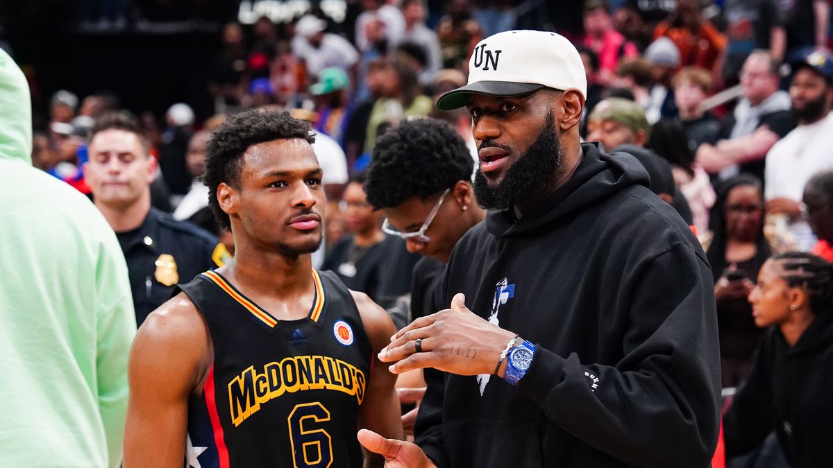 Getty Images / Alex Bierens de Haan / Bronny i LeBron James