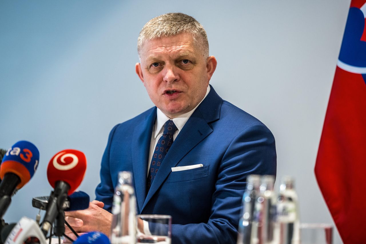 Former Slovak PM mocks Fico with diapers amid Ukraine crisis