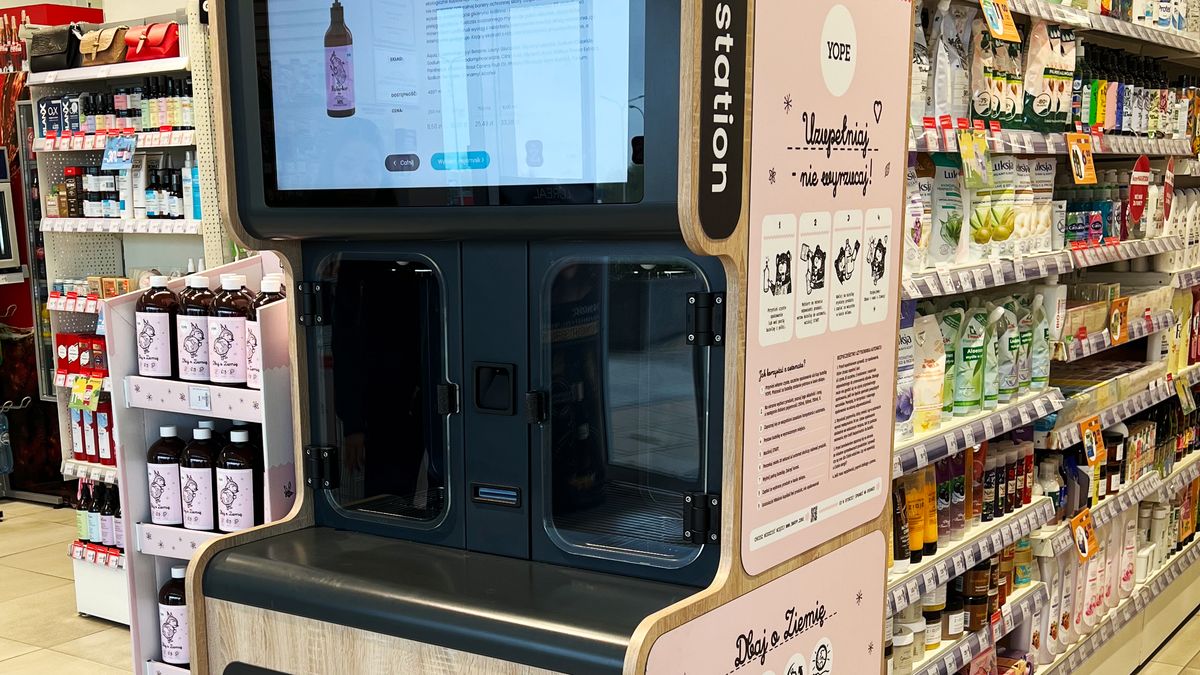 Refillomaty pojawią się w wybranych sklepach sieci Super-Pharm