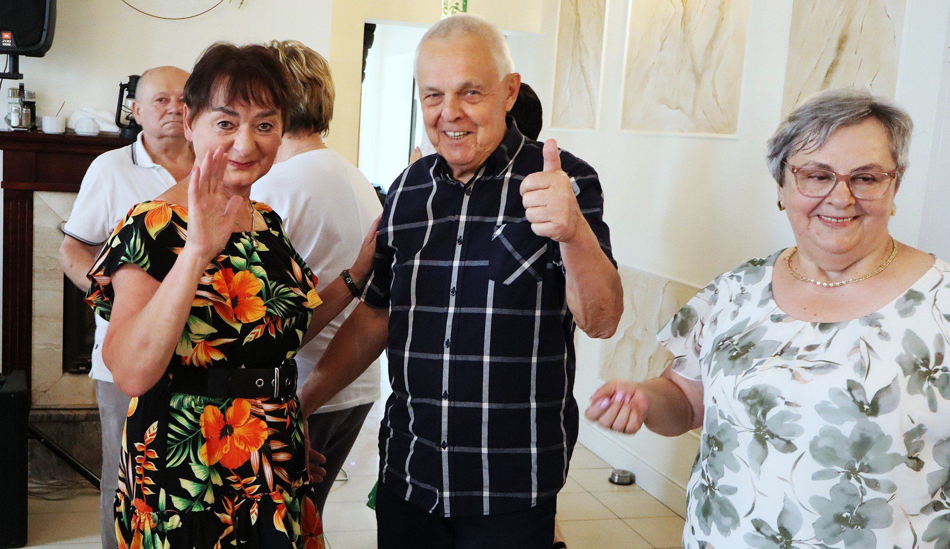 Seniorzy z Oświęcimia jak zwykle pokazali, że potrafią się bawić.
