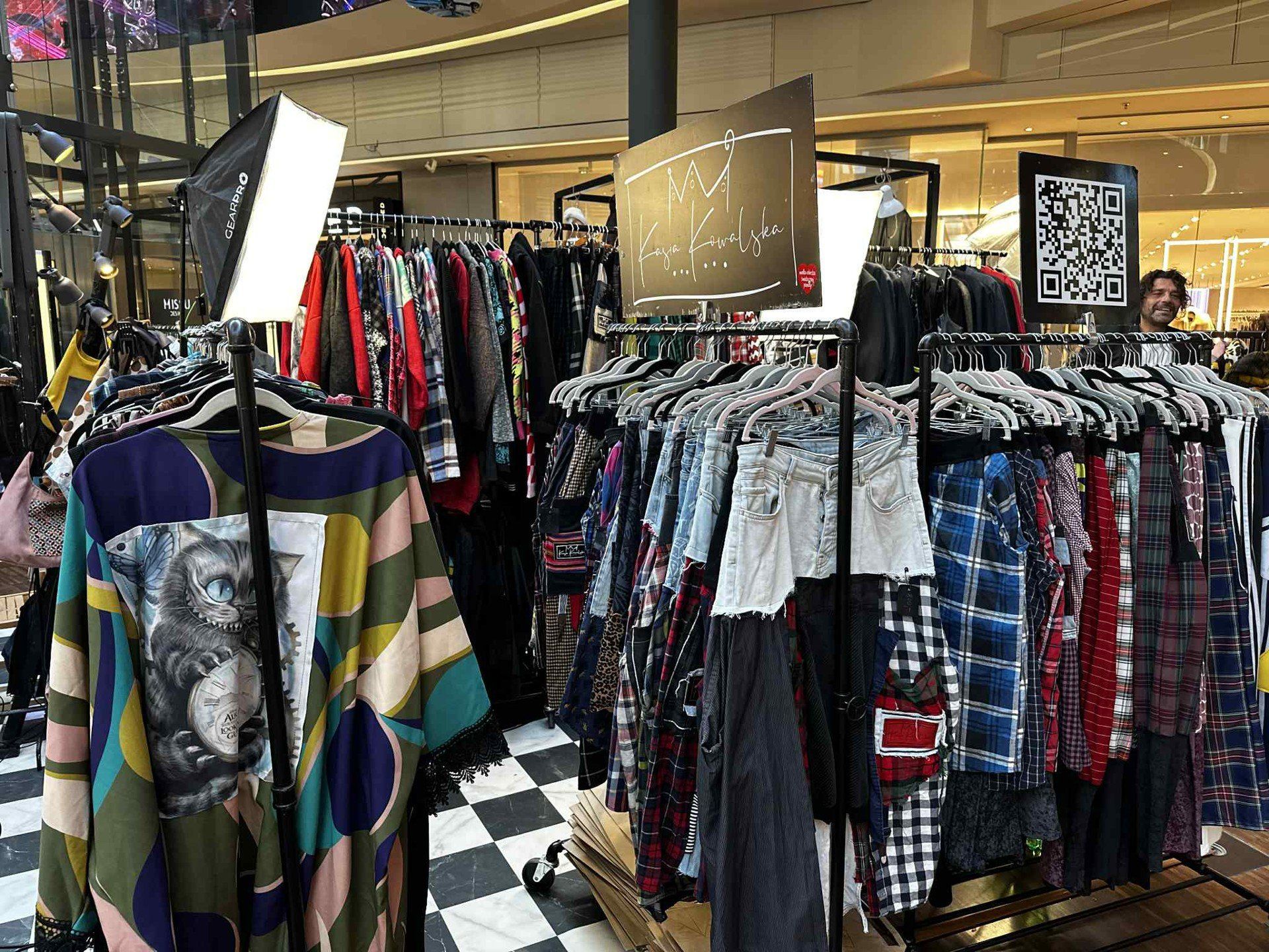 SHOP LOCAL MANUFAKTURA TARG