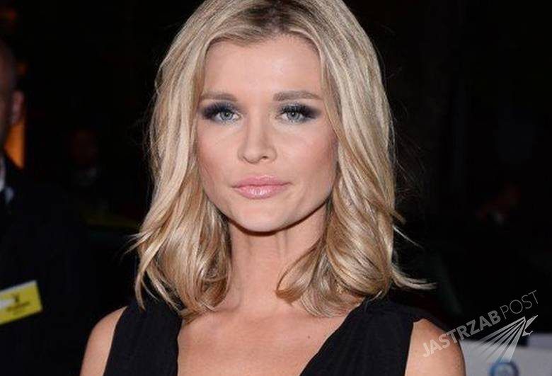 Joanna Krupa z głębokim dekoltem. Chyba jednak nie wszystko dało się kontrolować [zdjęcia]