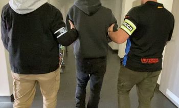 Włodary: Strzelał z wiatrówki w kierunku szkoły. 38-latek w areszcie