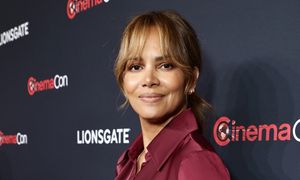 Halle Berry zaliczyła wpadkę na wakacjach. Musiała ocenzurować zdjęcia
