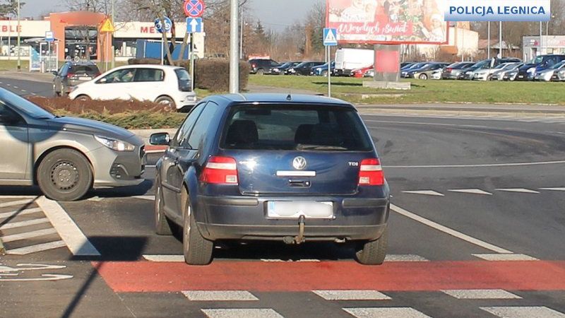Legnica. Pościg za kradzionym Golfem. Mężczyźnie grozi 10 lat więzienia