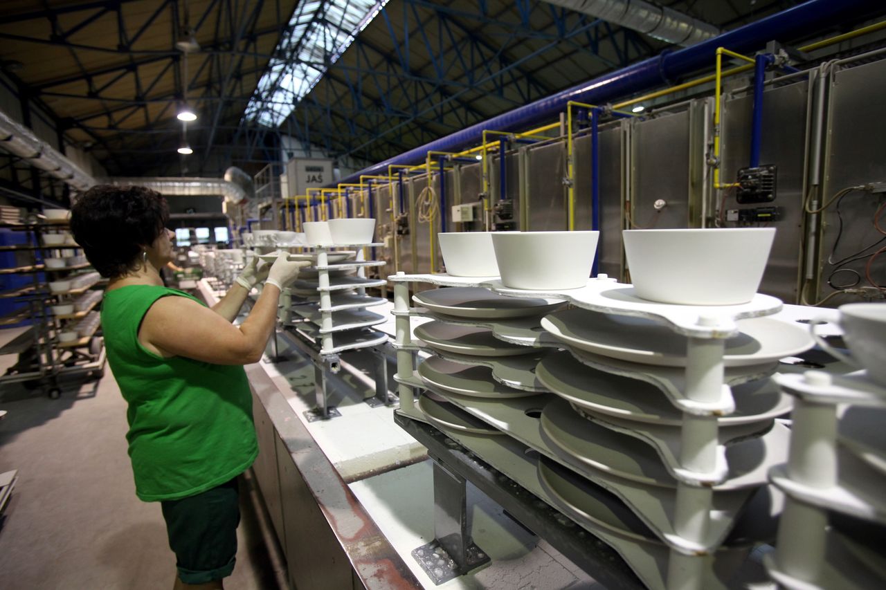 Manufaktura w miejsce upadłej kultowej fabryki porcelany w Wałbrzychu. Jest nowy plan