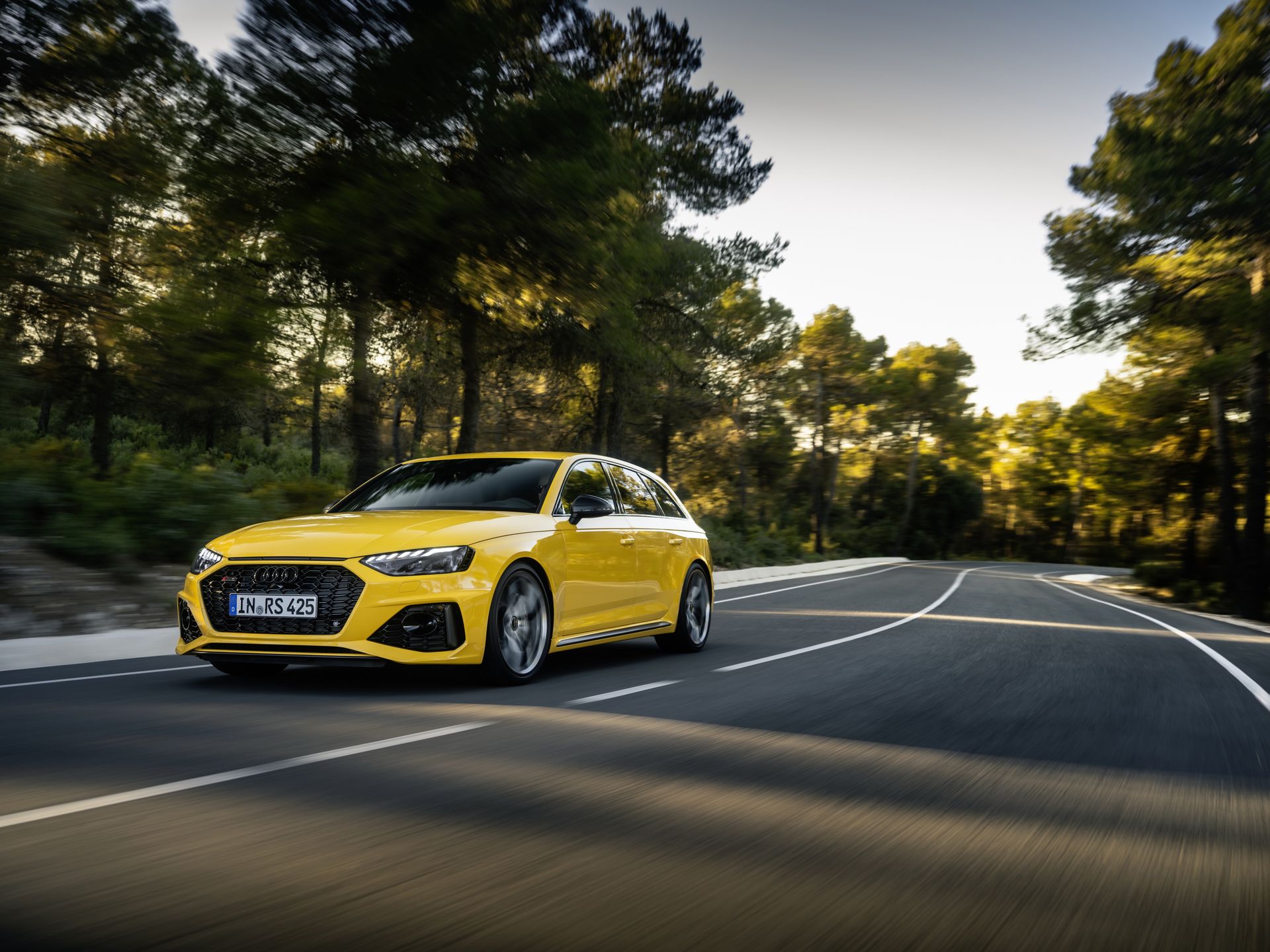 Audi RS 4 Avant edition 25 years