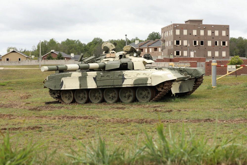 Tank T-72AG